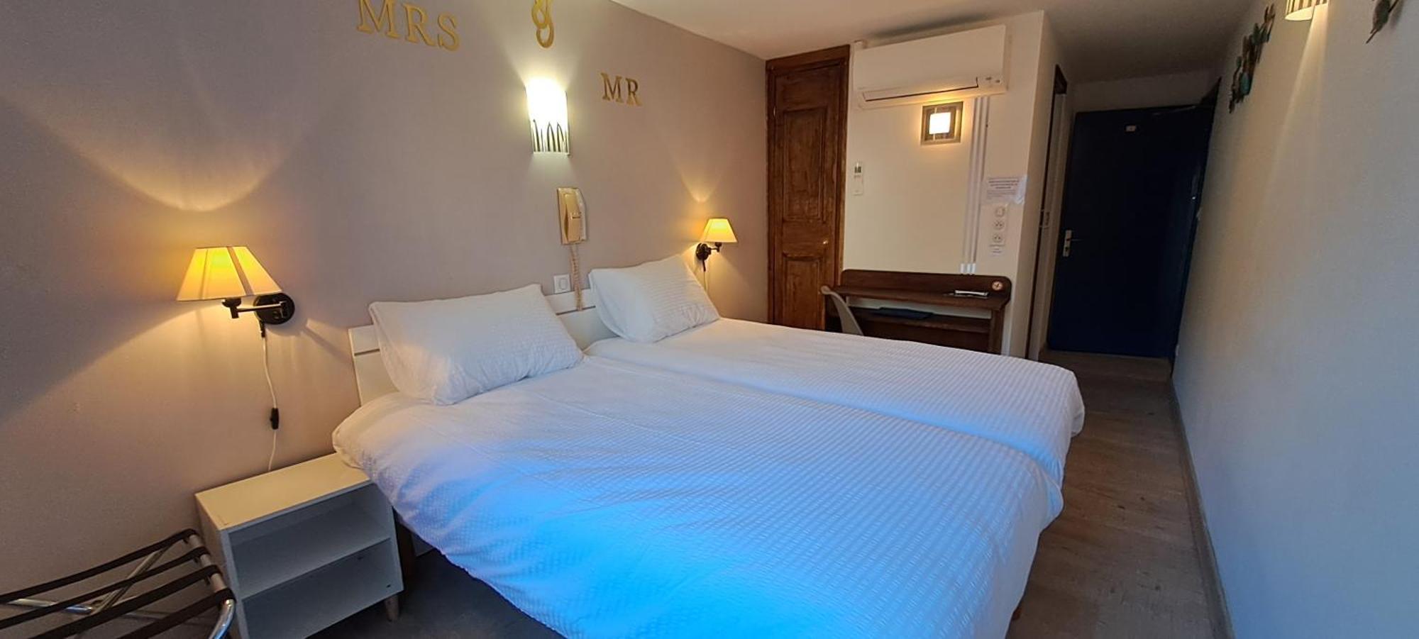 Logis Hotel Restaurant Auberge De La Cascade Sainte-Énimie Eksteriør billede